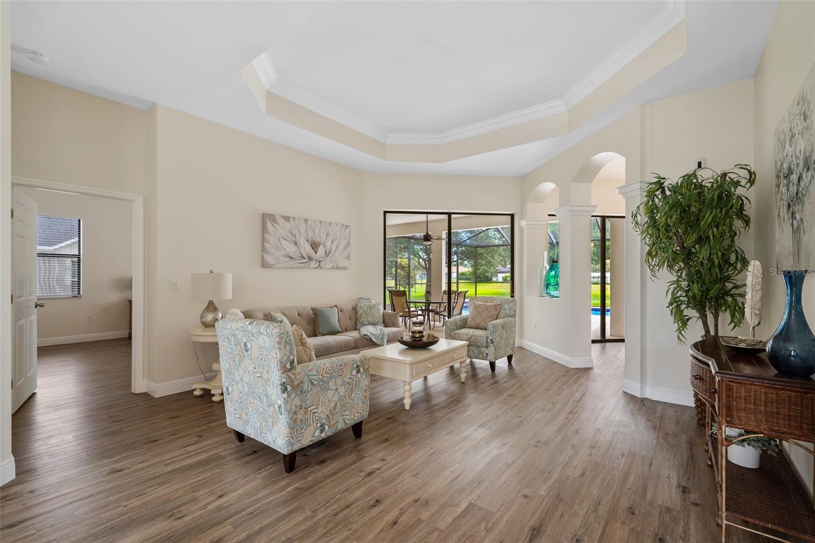 Image 15 of 54 For 13422 Twinberry Drive