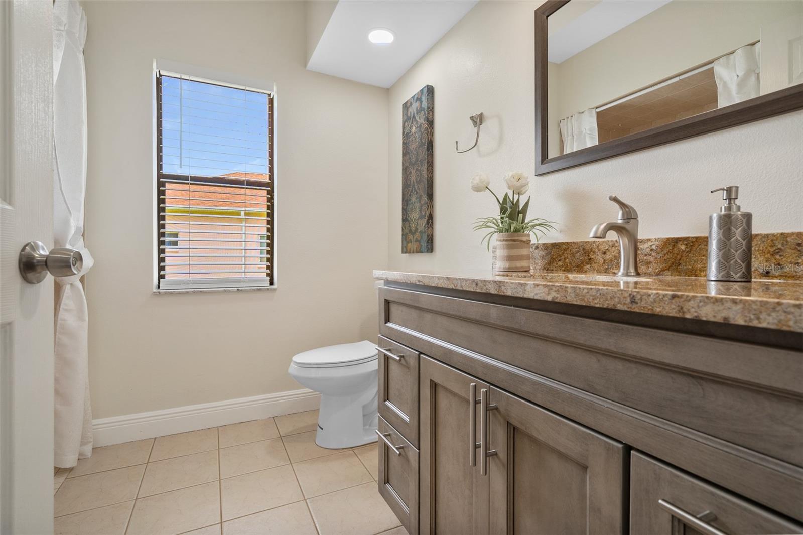 Image 26 of 54 For 13422 Twinberry Drive