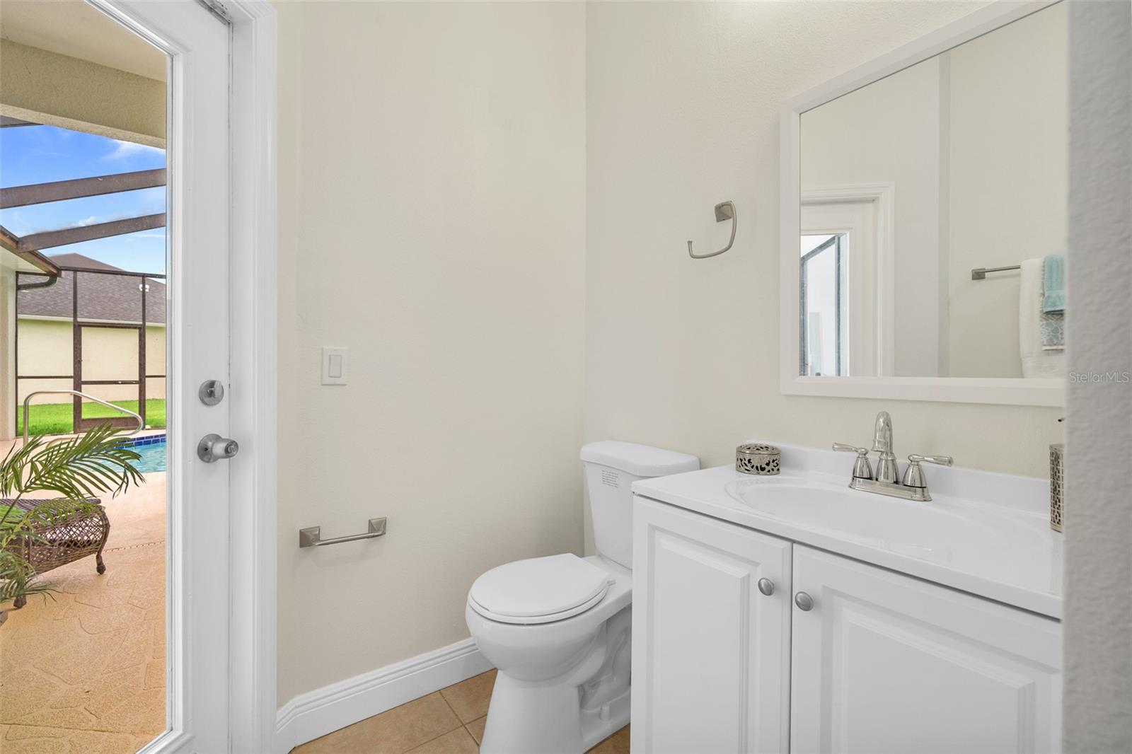 Image 31 of 54 For 13422 Twinberry Drive