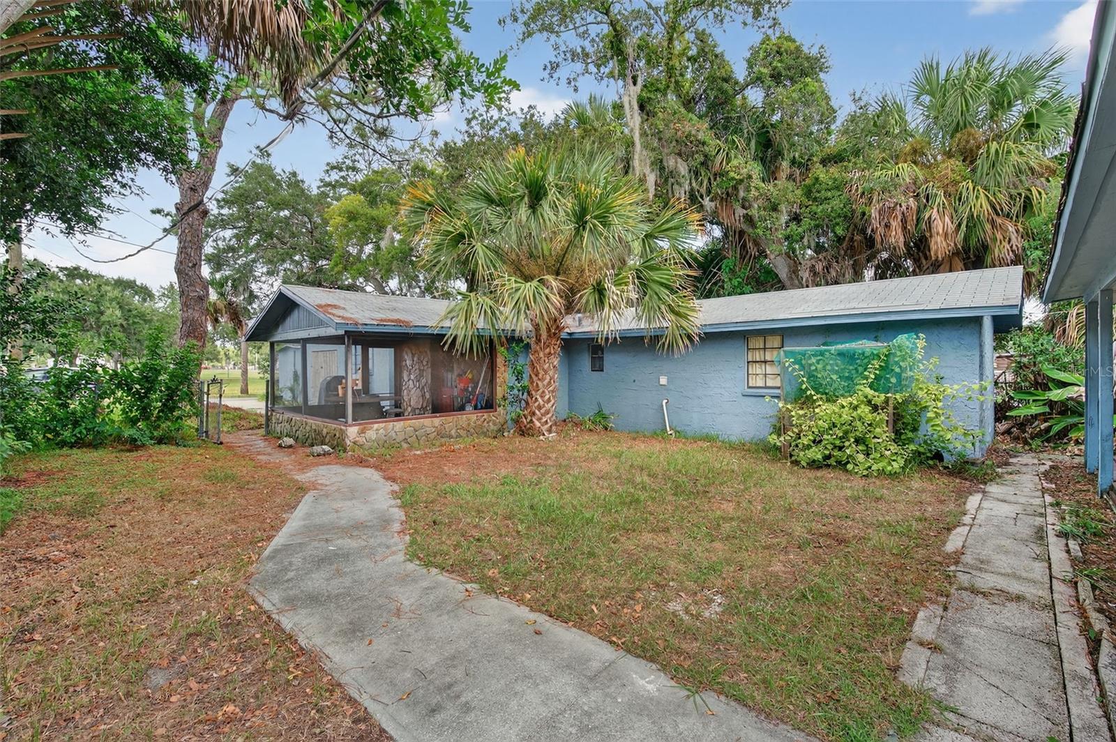 Image 34 of 77 For 5801 Virginia Avenue