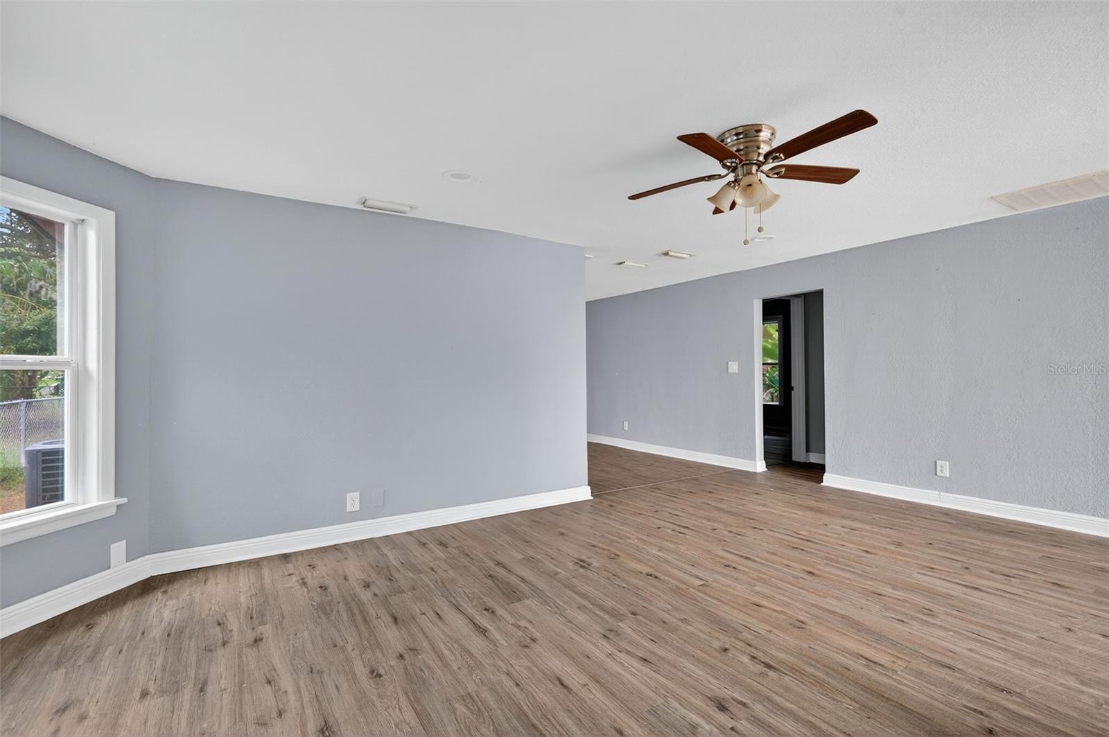 Image 46 of 77 For 5801 Virginia Avenue
