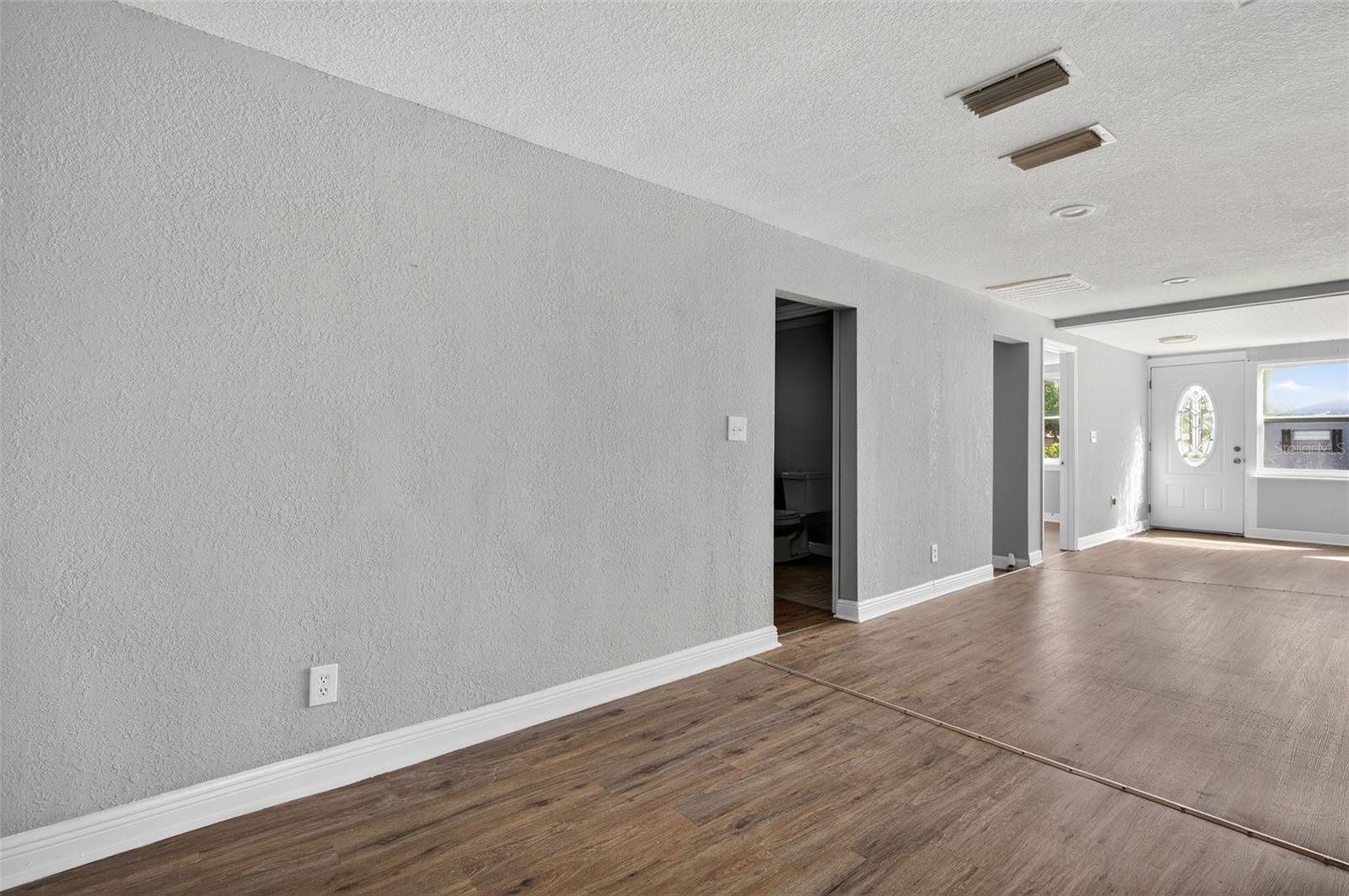 Image 49 of 77 For 5801 Virginia Avenue