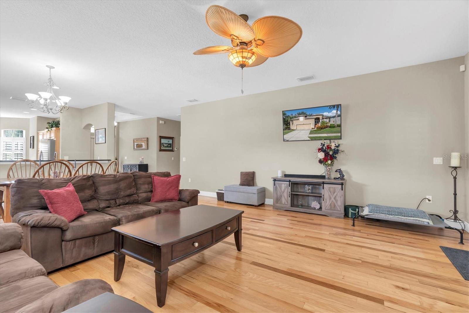 Image 12 of 59 For 1001 Spoontail Court