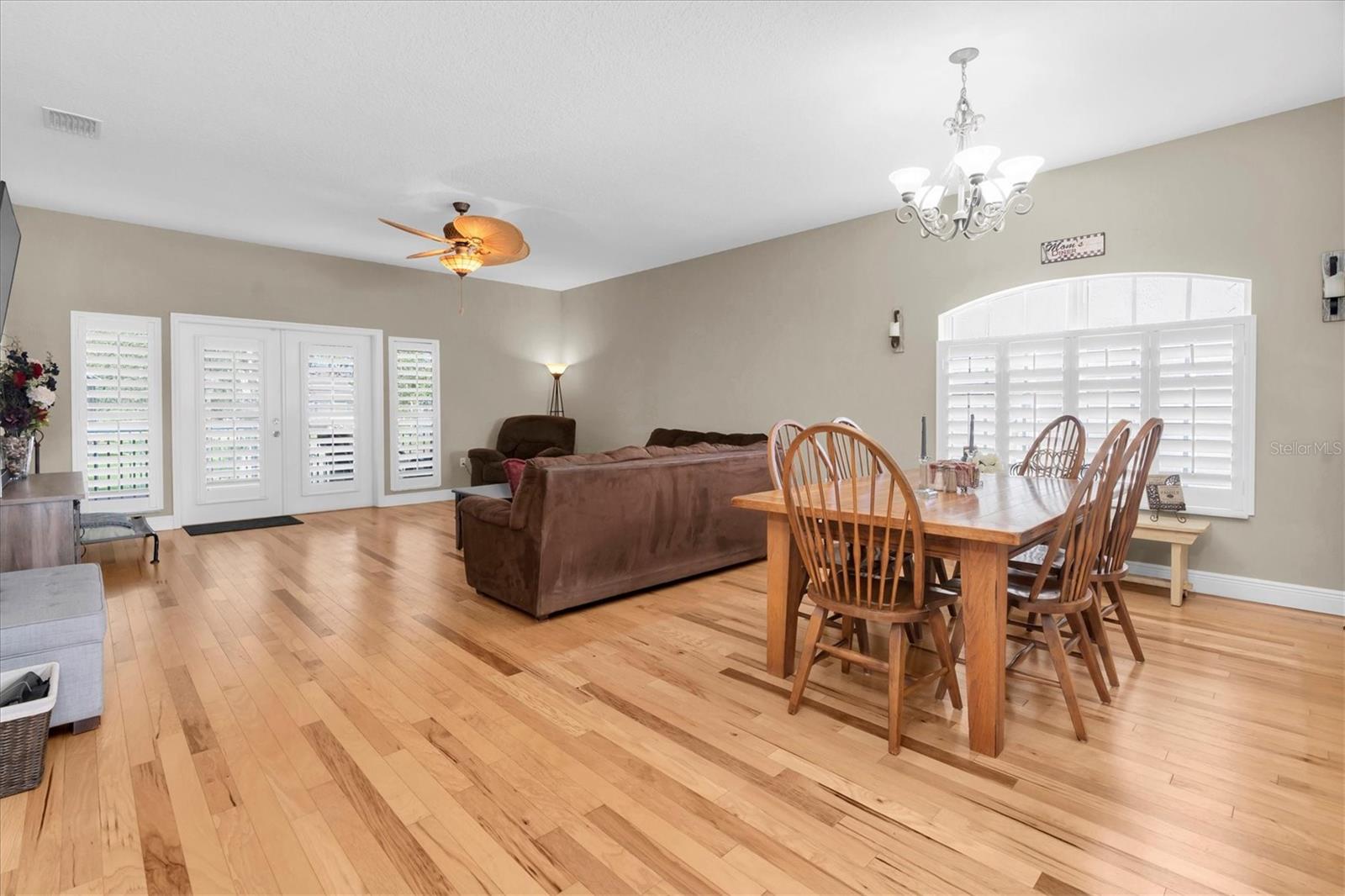 Image 13 of 59 For 1001 Spoontail Court