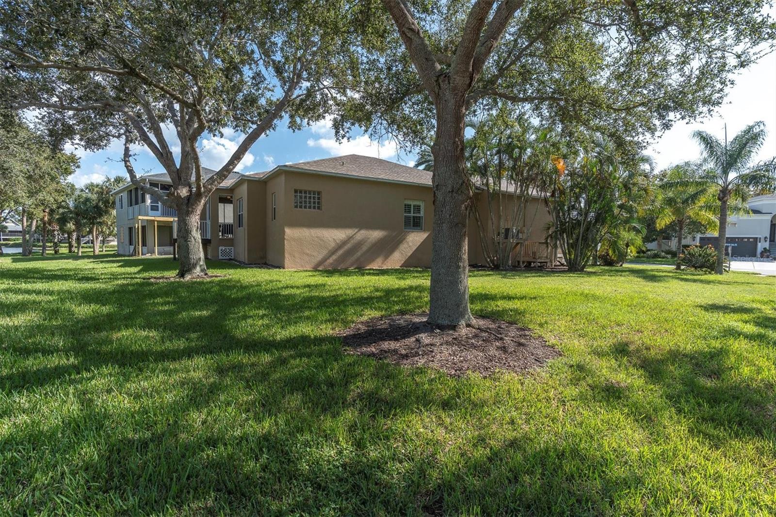 Image 38 of 59 For 1001 Spoontail Court