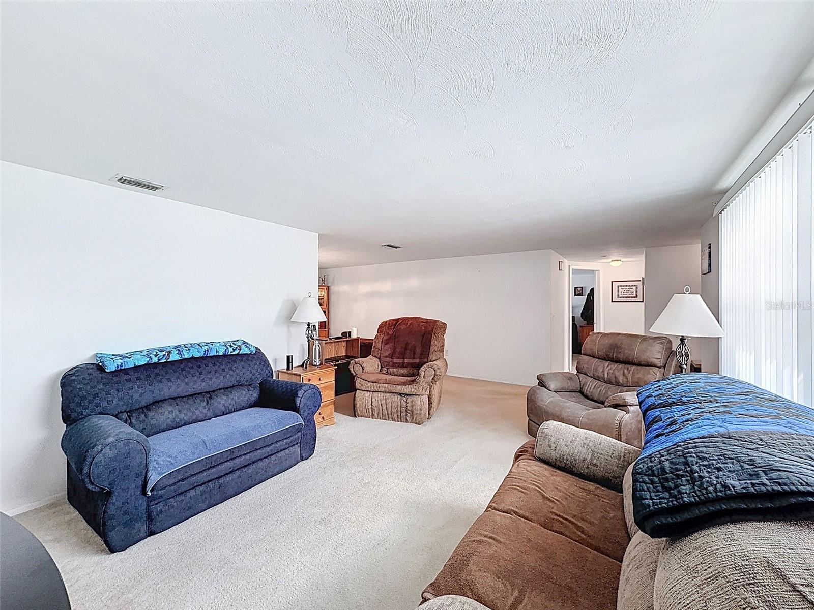 Image 6 of 58 For 7815 Foxbloom Drive