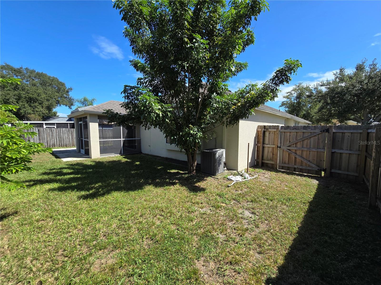 Image 33 of 33 For 24505 Landing Drive
