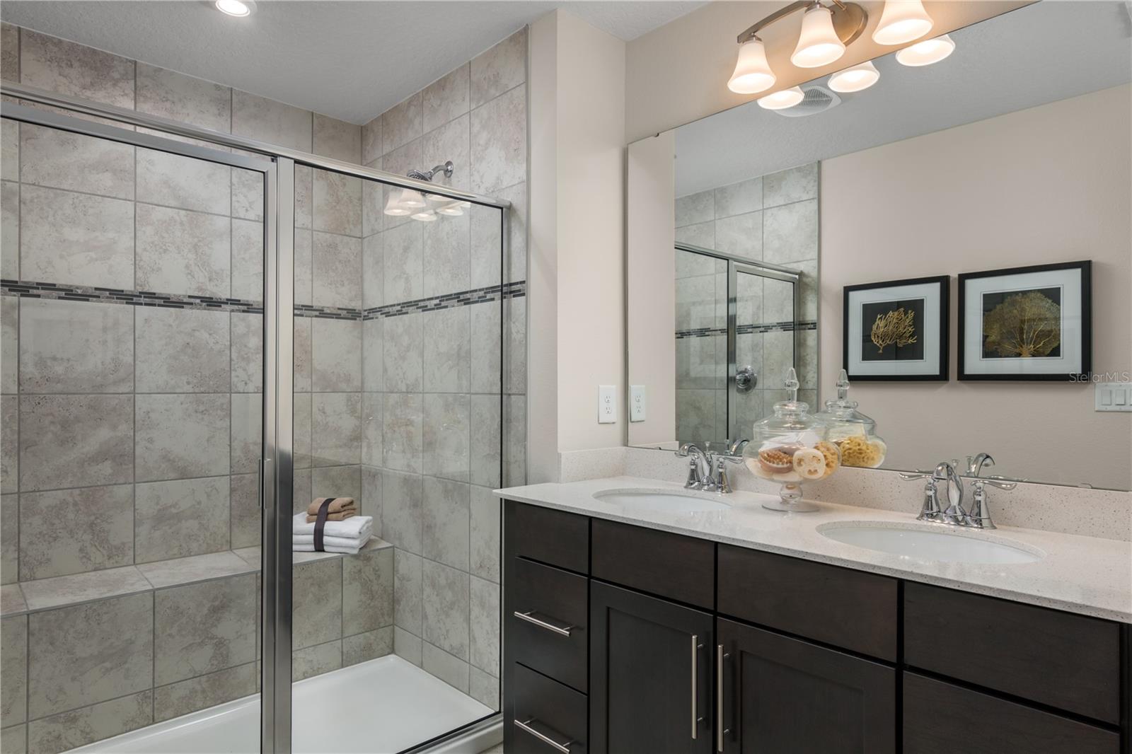Image 15 of 20 For 2028 Mallard Boulevard