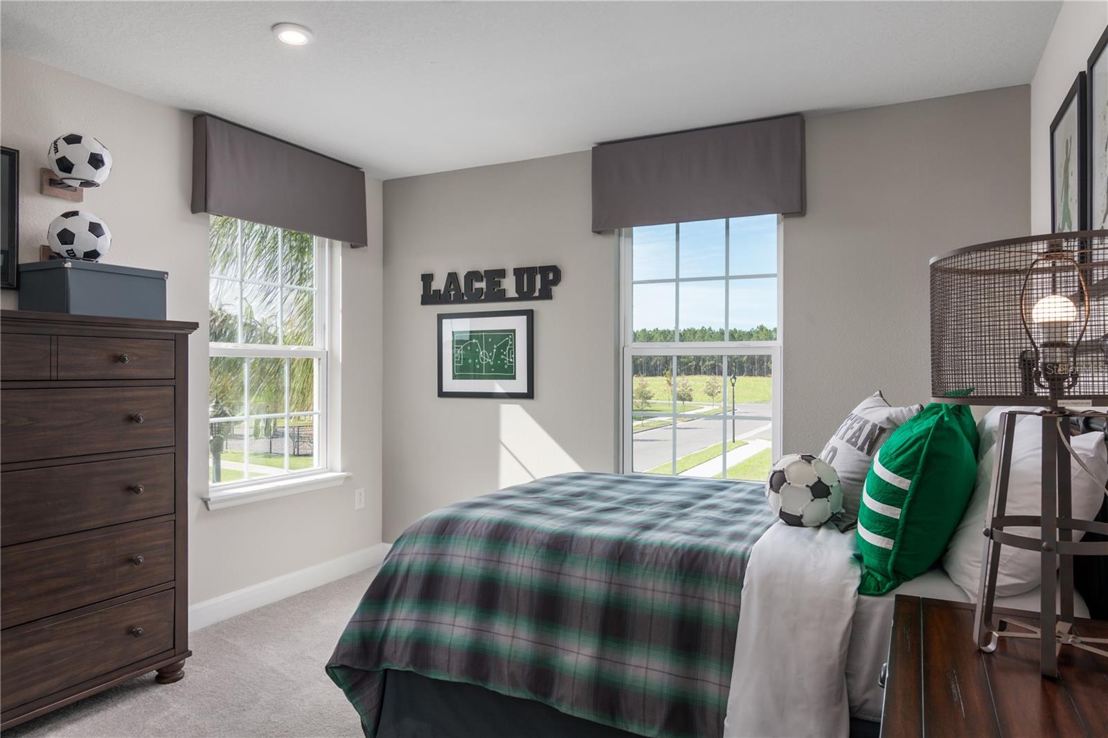 Image 18 of 20 For 2028 Mallard Boulevard
