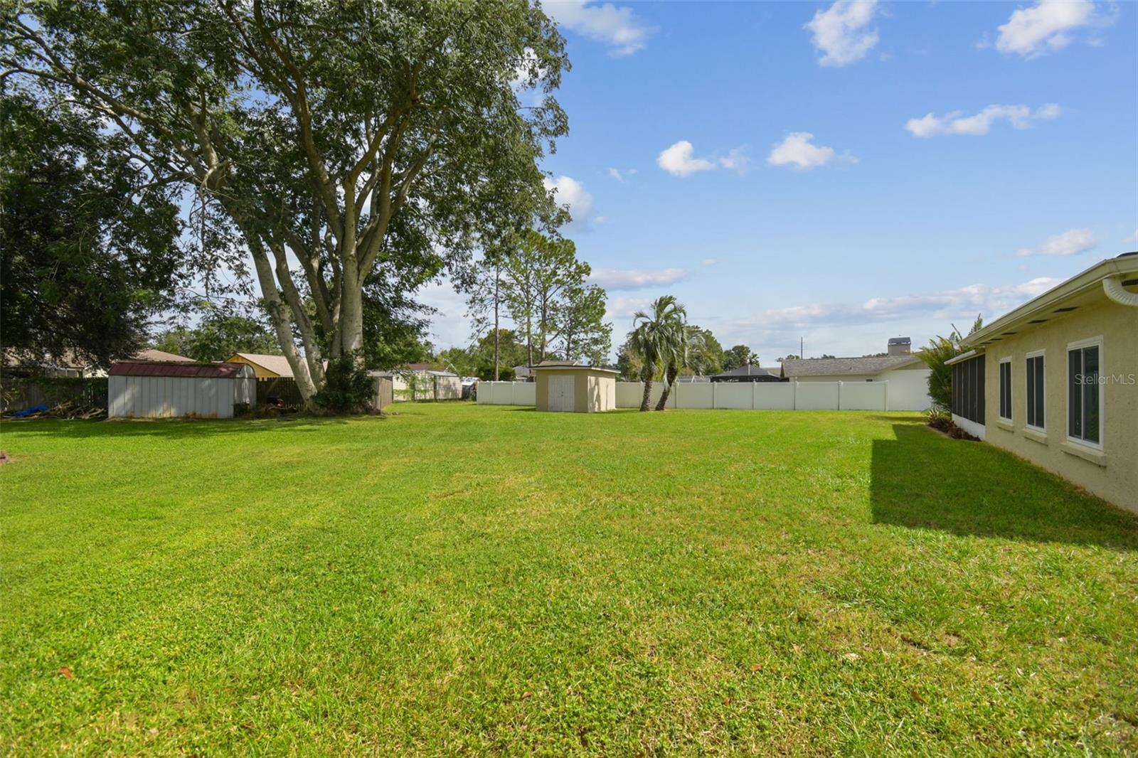 Image 30 of 40 For 3130 Lake Saxon Drive