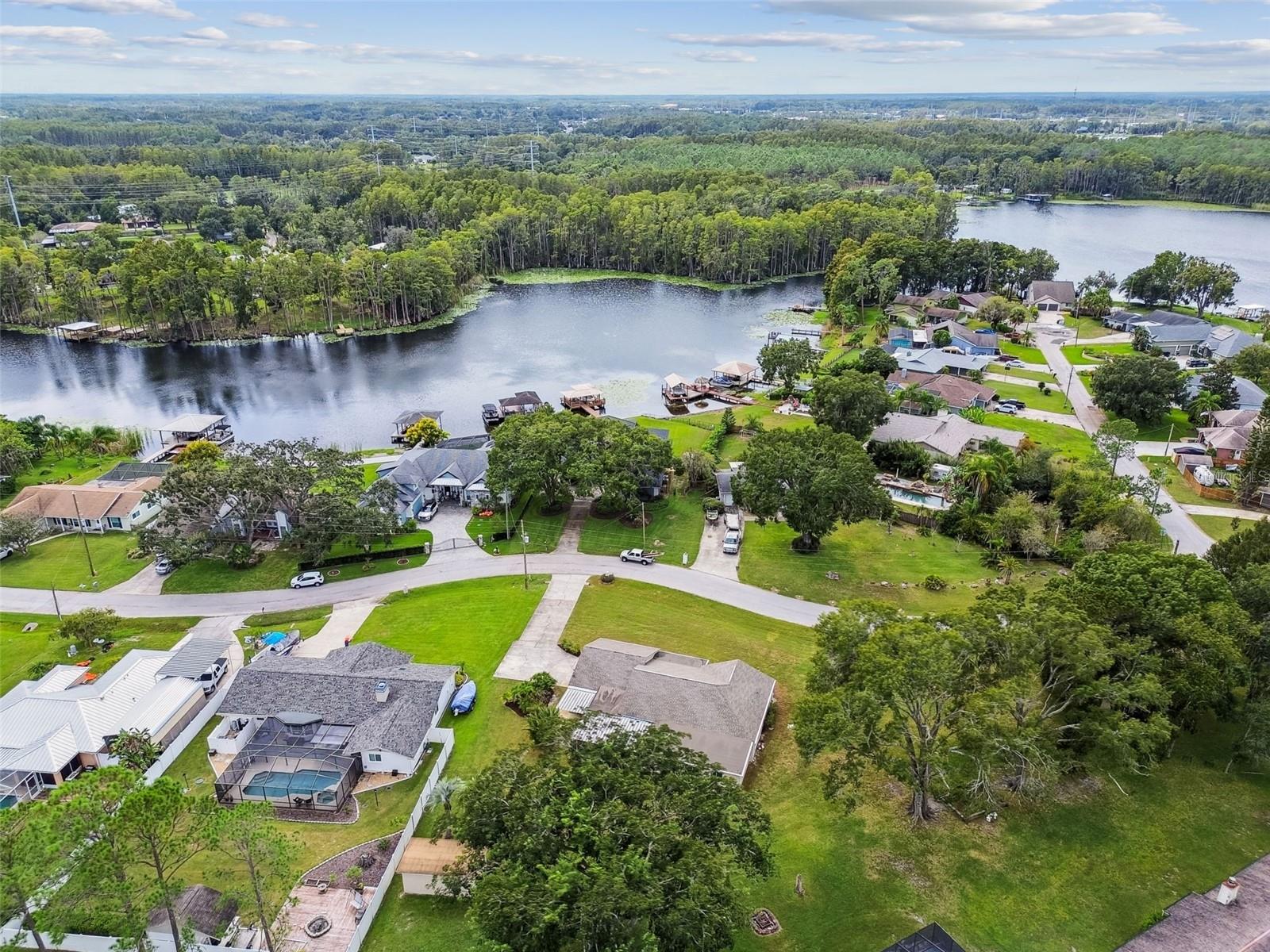 Image 39 of 40 For 3130 Lake Saxon Drive