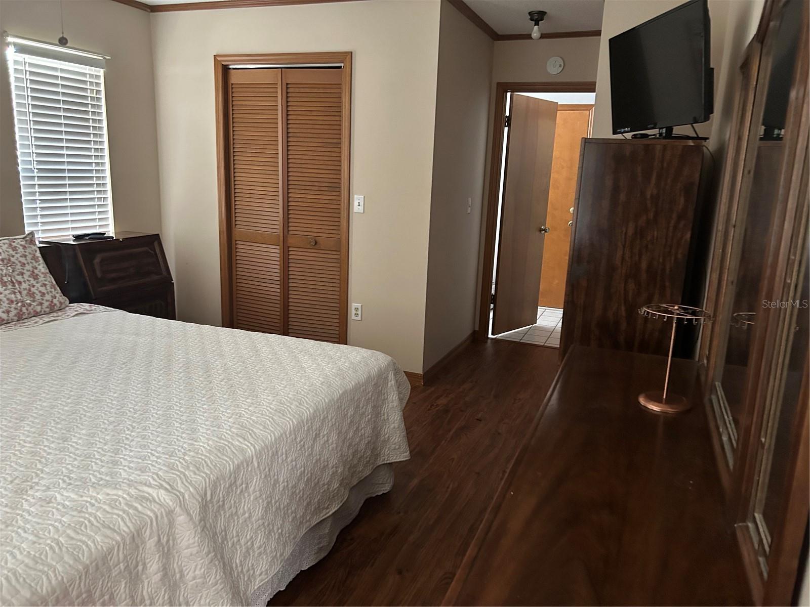 Image 14 of 16 For 4453 Lamson Avenue