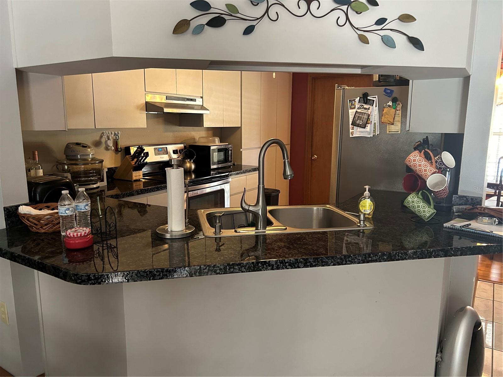 Image 5 of 16 For 4453 Lamson Avenue