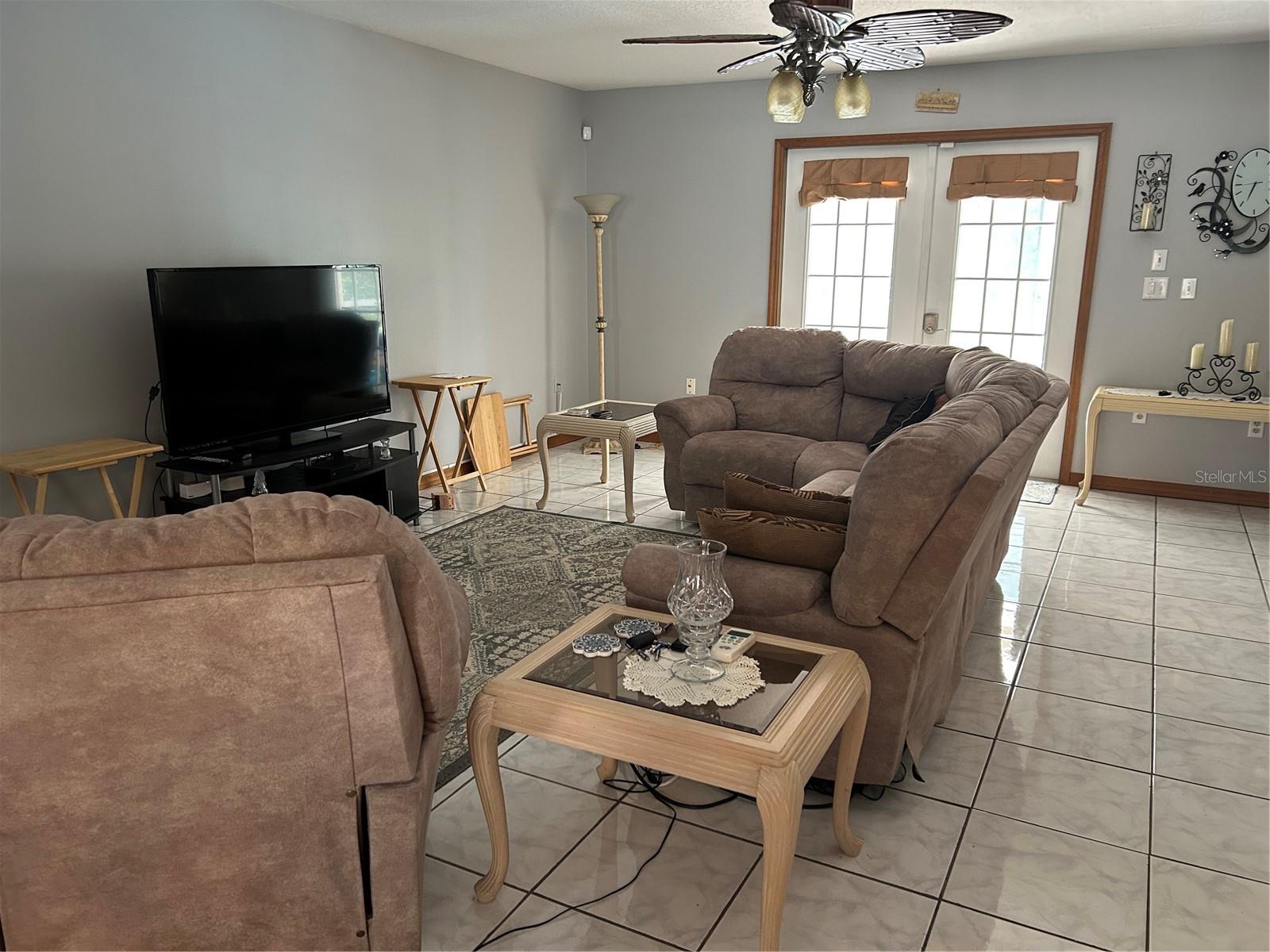 Image 6 of 16 For 4453 Lamson Avenue