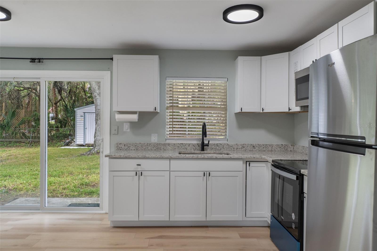 Image 20 of 41 For 10785 Spring Circle