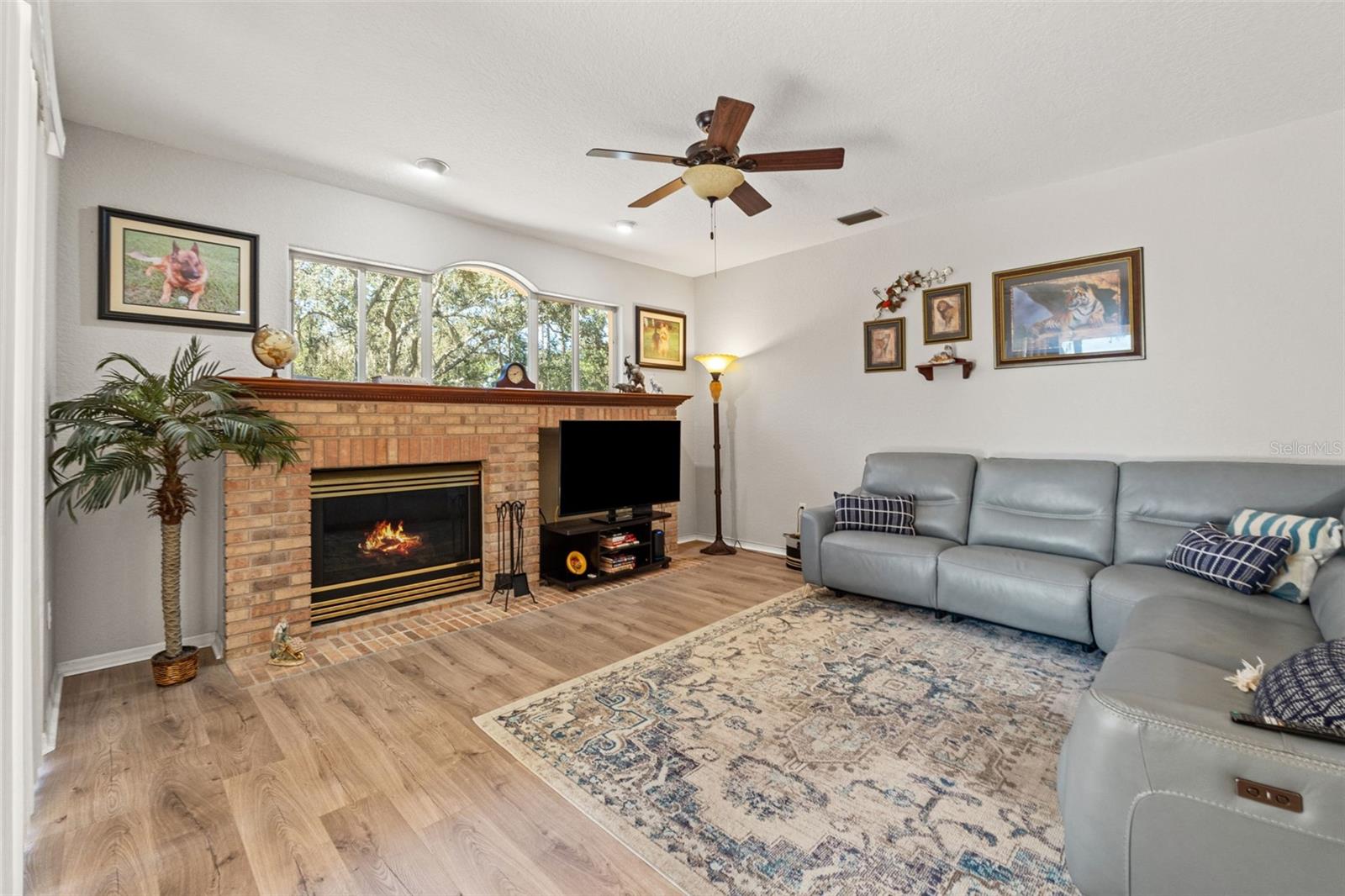 Image 13 of 58 For 5255 Bone Lane