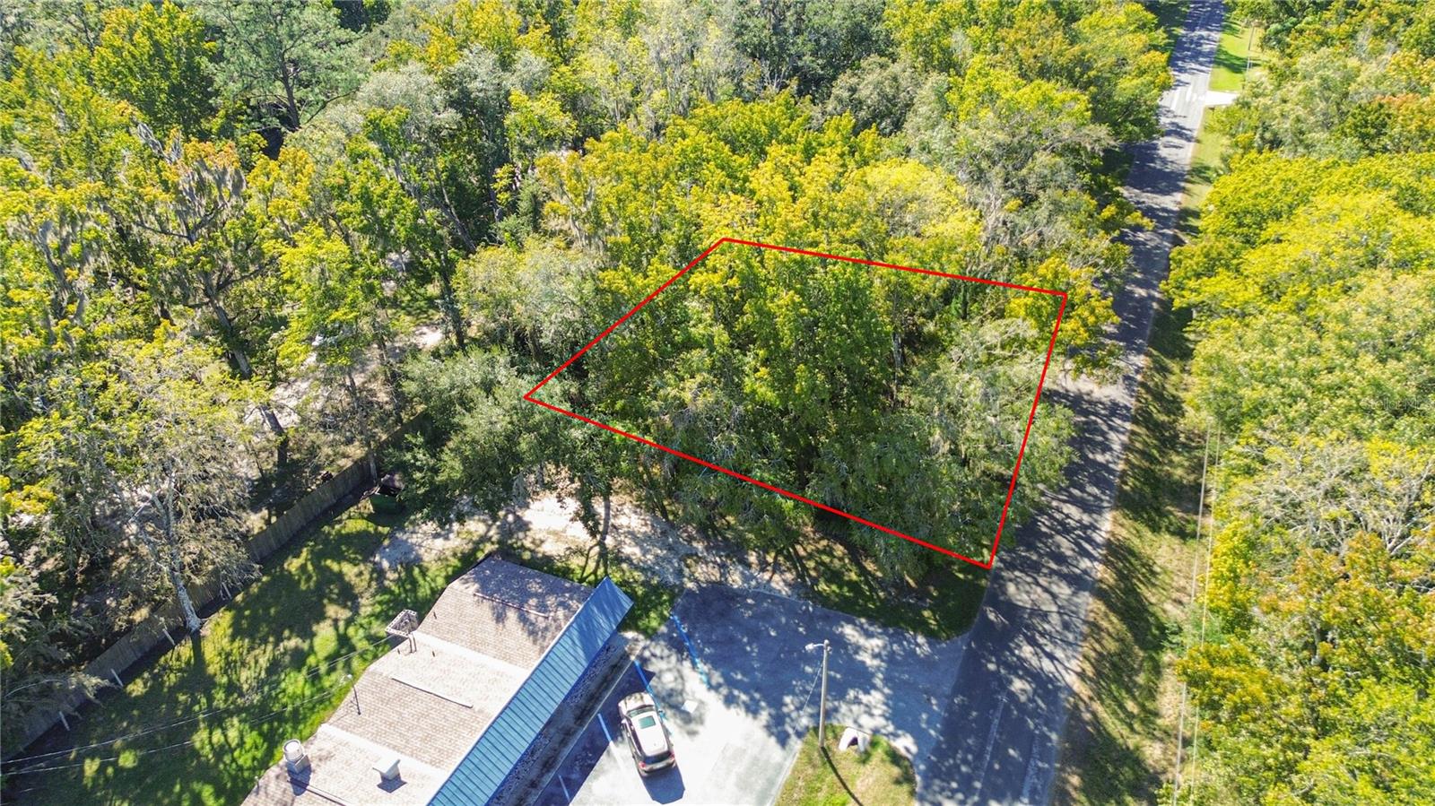 Listing photo id 0 for  Lark Avenue 