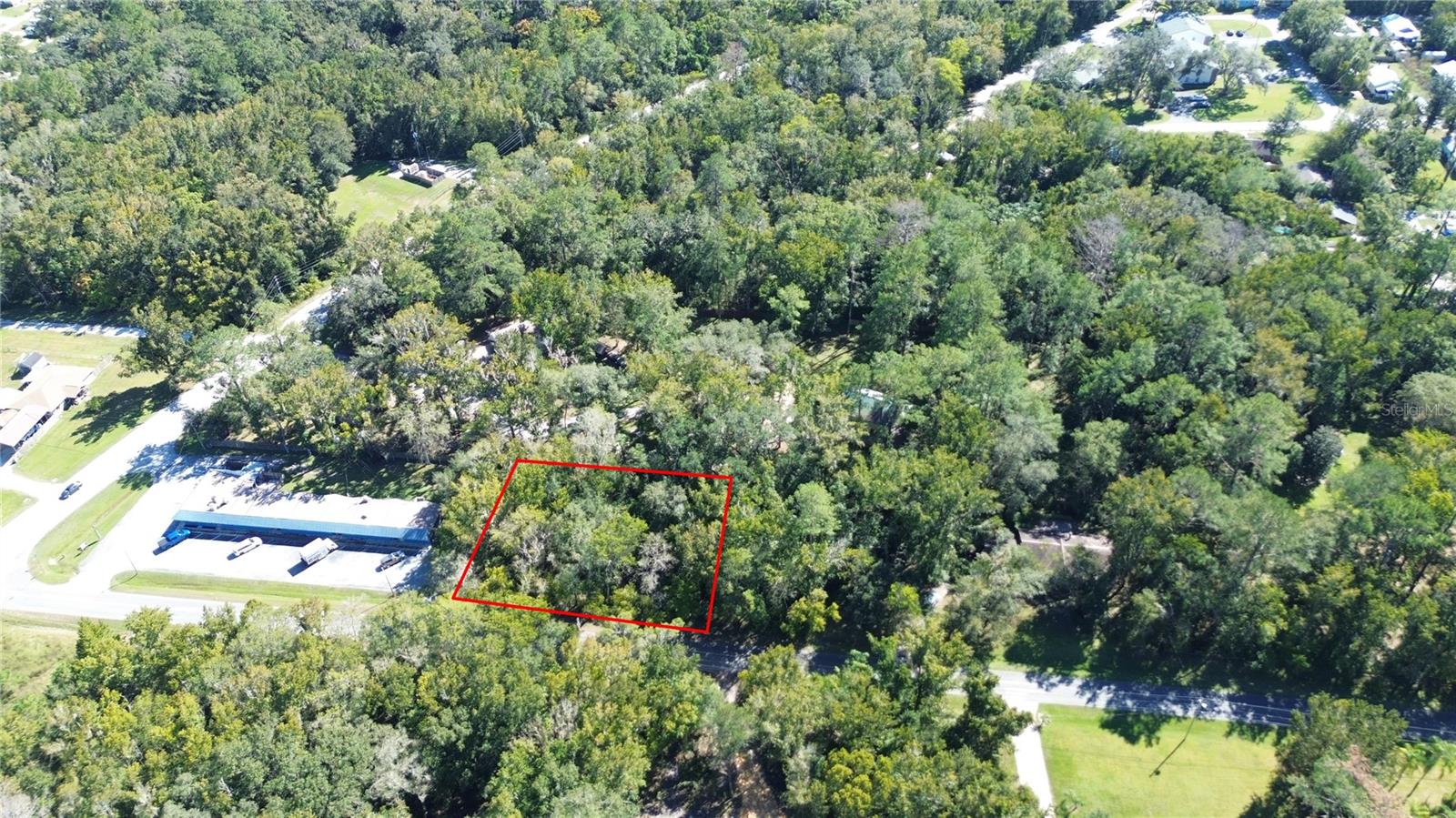 Listing photo id 4 for  Lark Avenue 