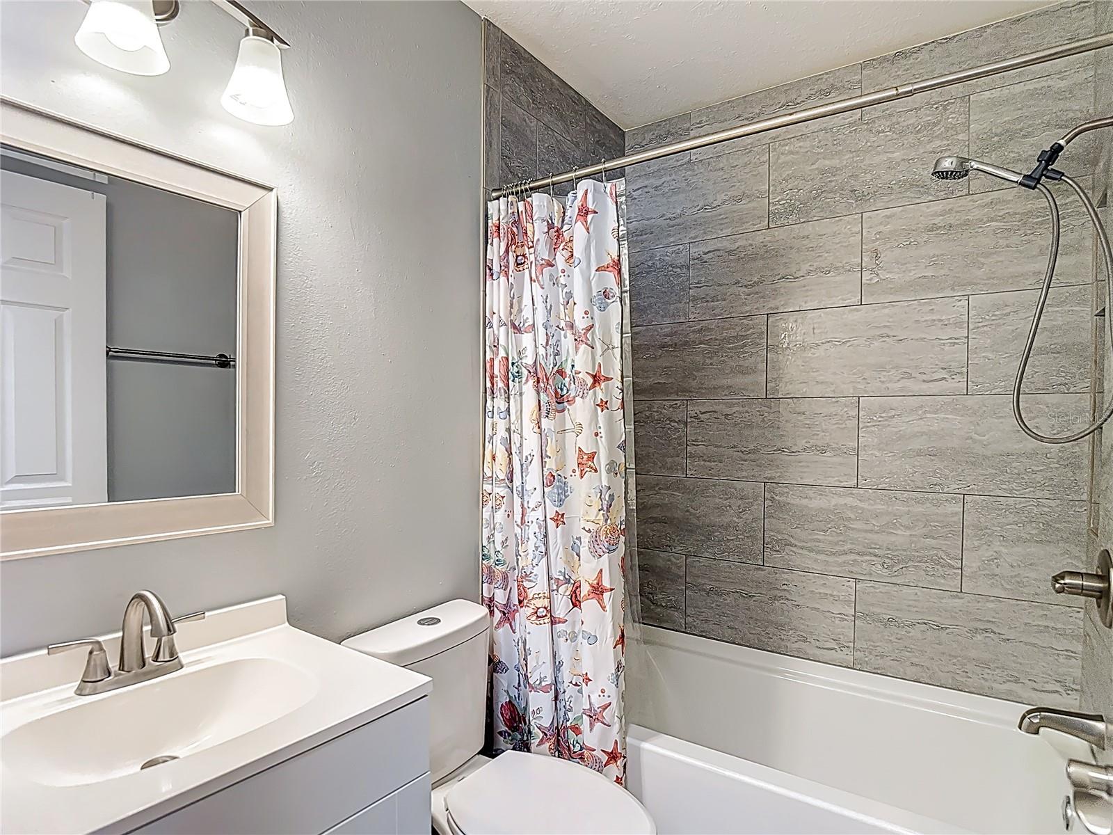 Image 21 of 42 For 12349 Corrine Avenue