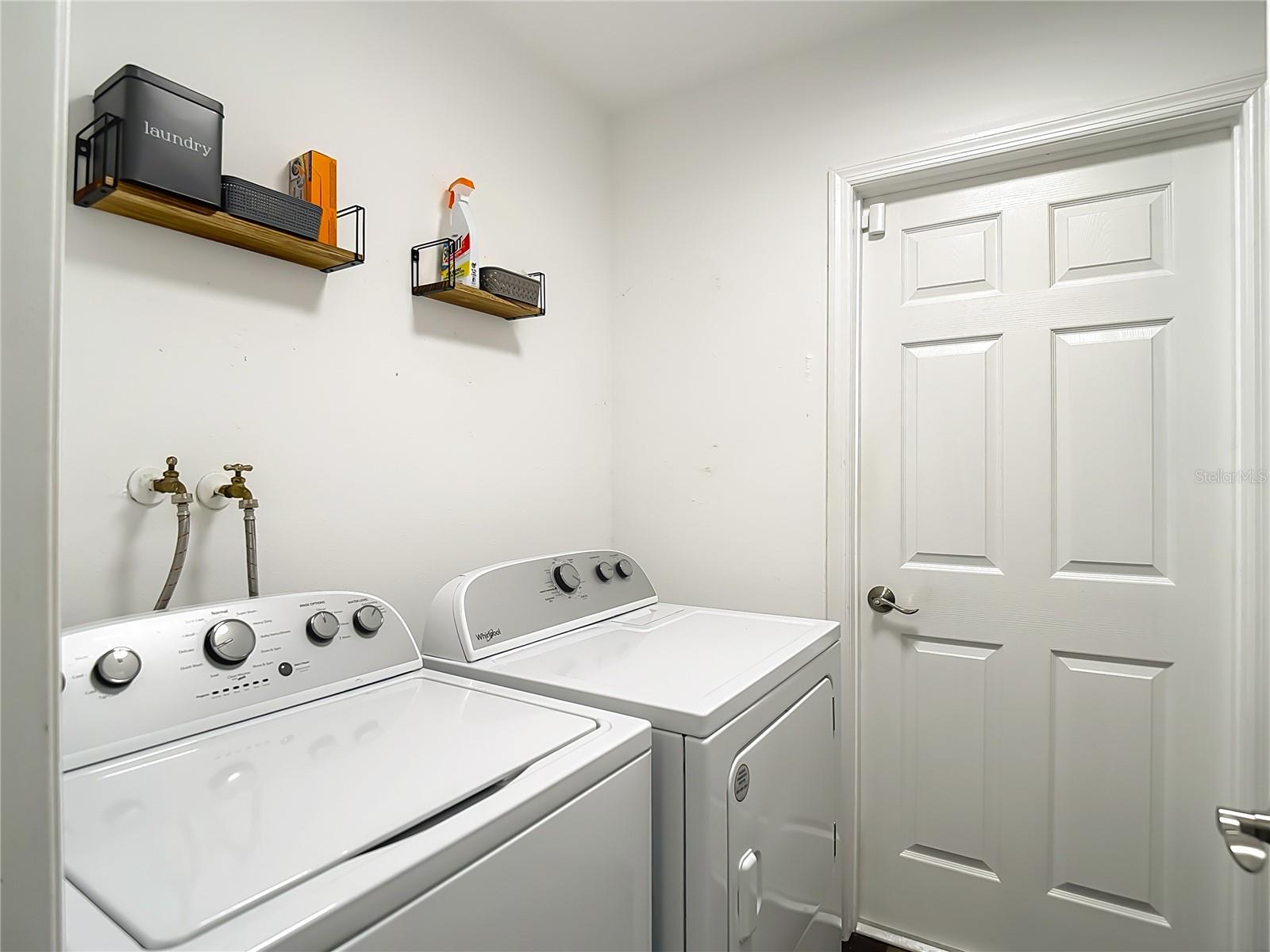 Image 27 of 42 For 12349 Corrine Avenue