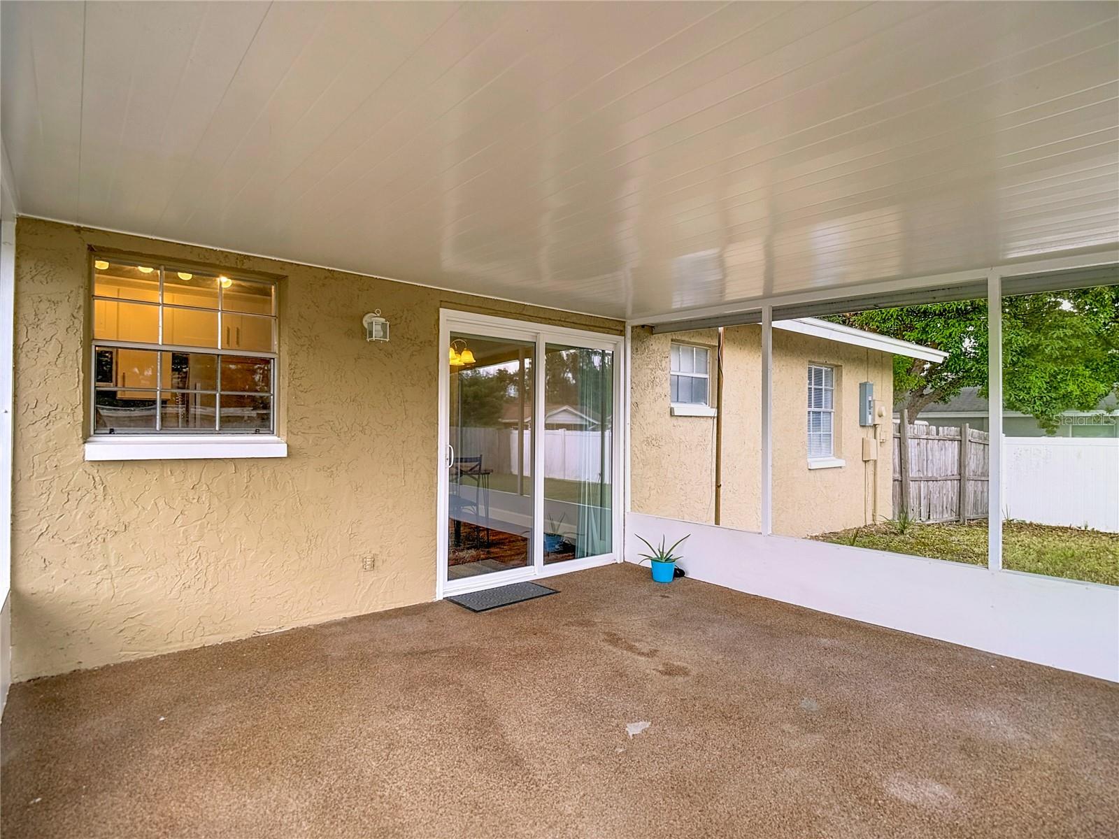 Image 32 of 42 For 12349 Corrine Avenue