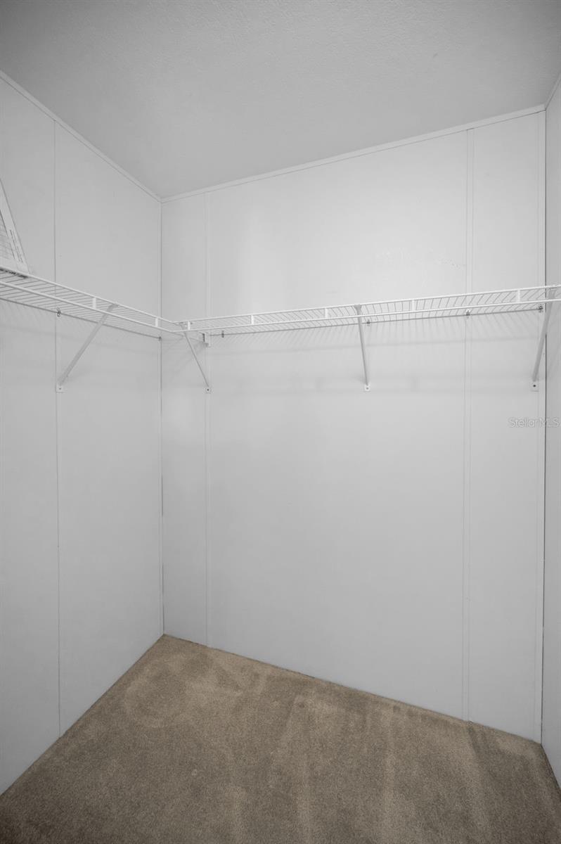 Image 43 of 63 For 9723 Pat Street