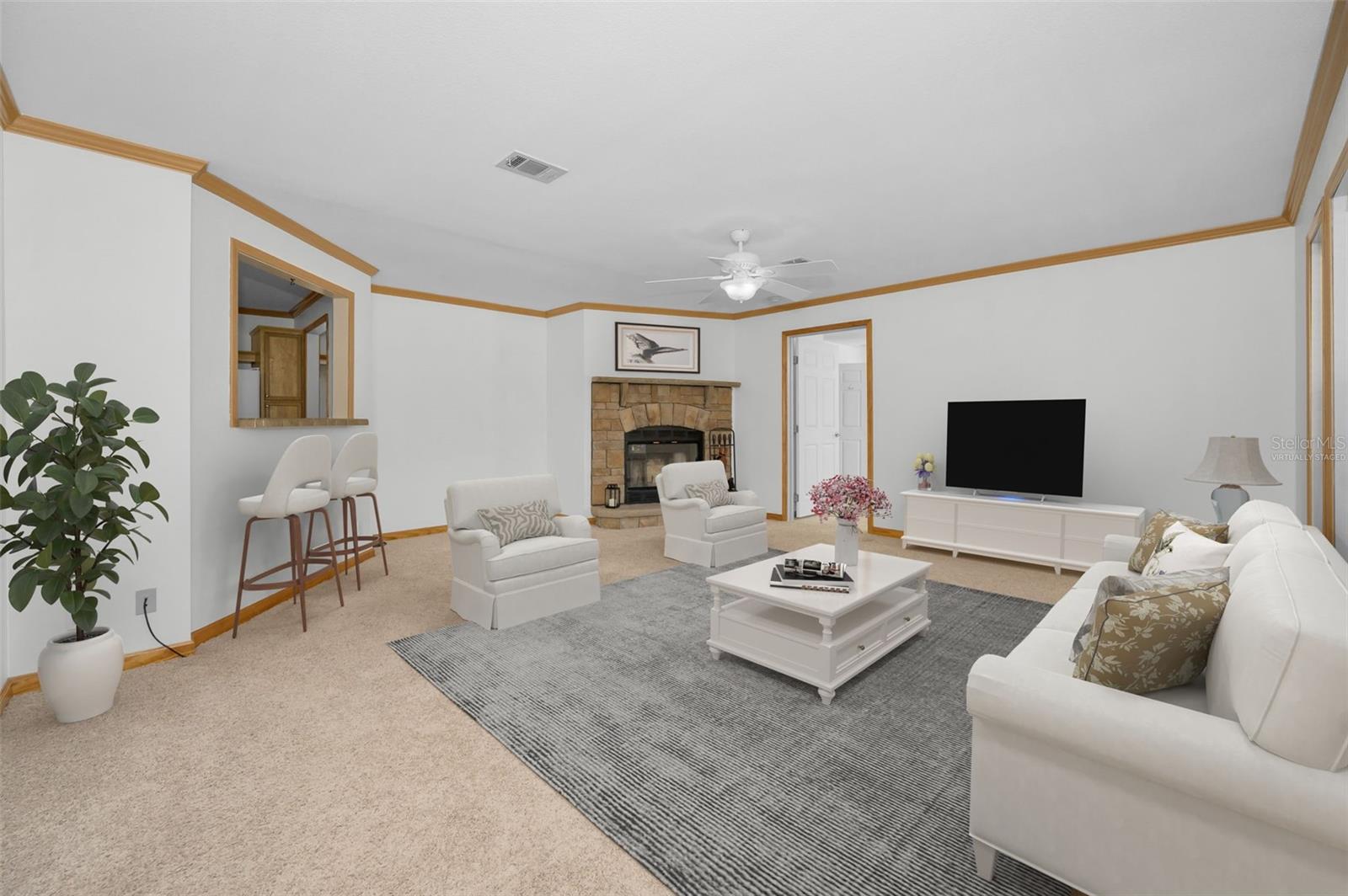 Image 7 of 63 For 9723 Pat Street