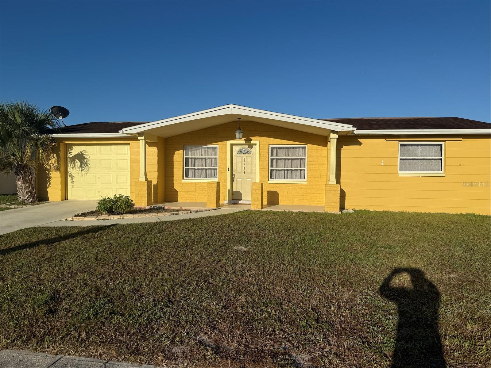 Image 3 of 25 For 1253 Chelsea Lane