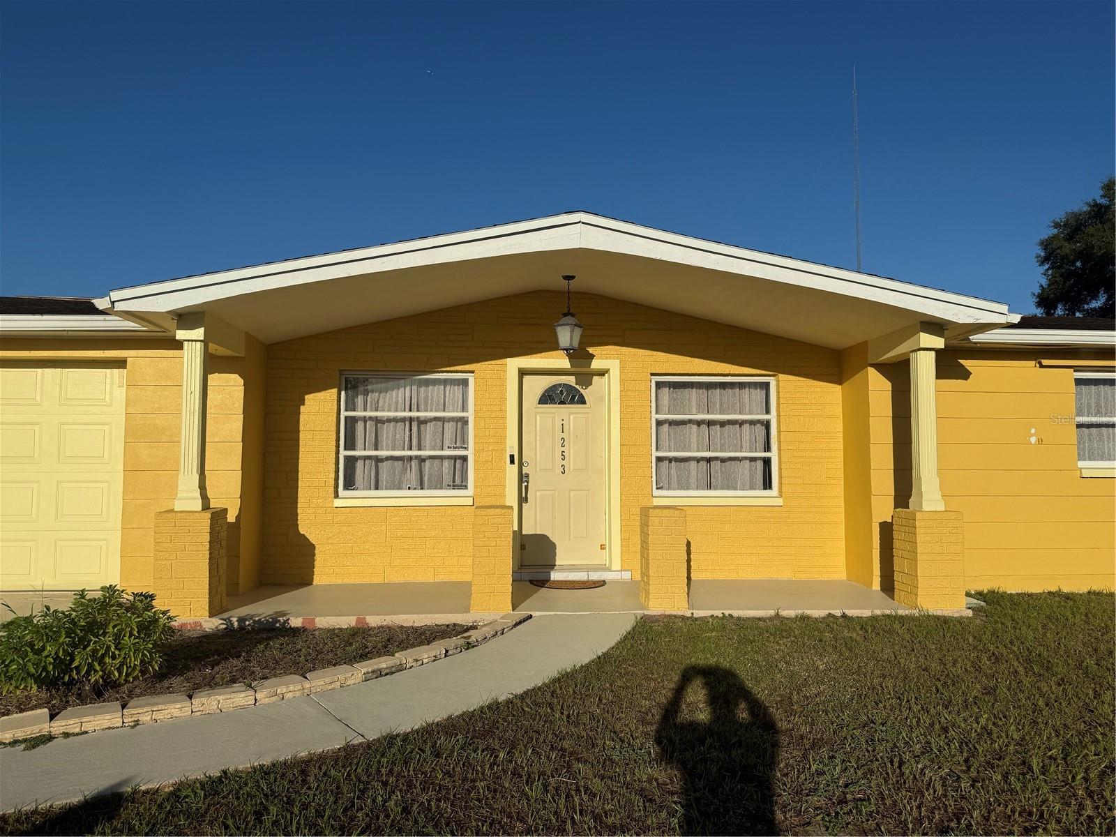 Image 4 of 25 For 1253 Chelsea Lane