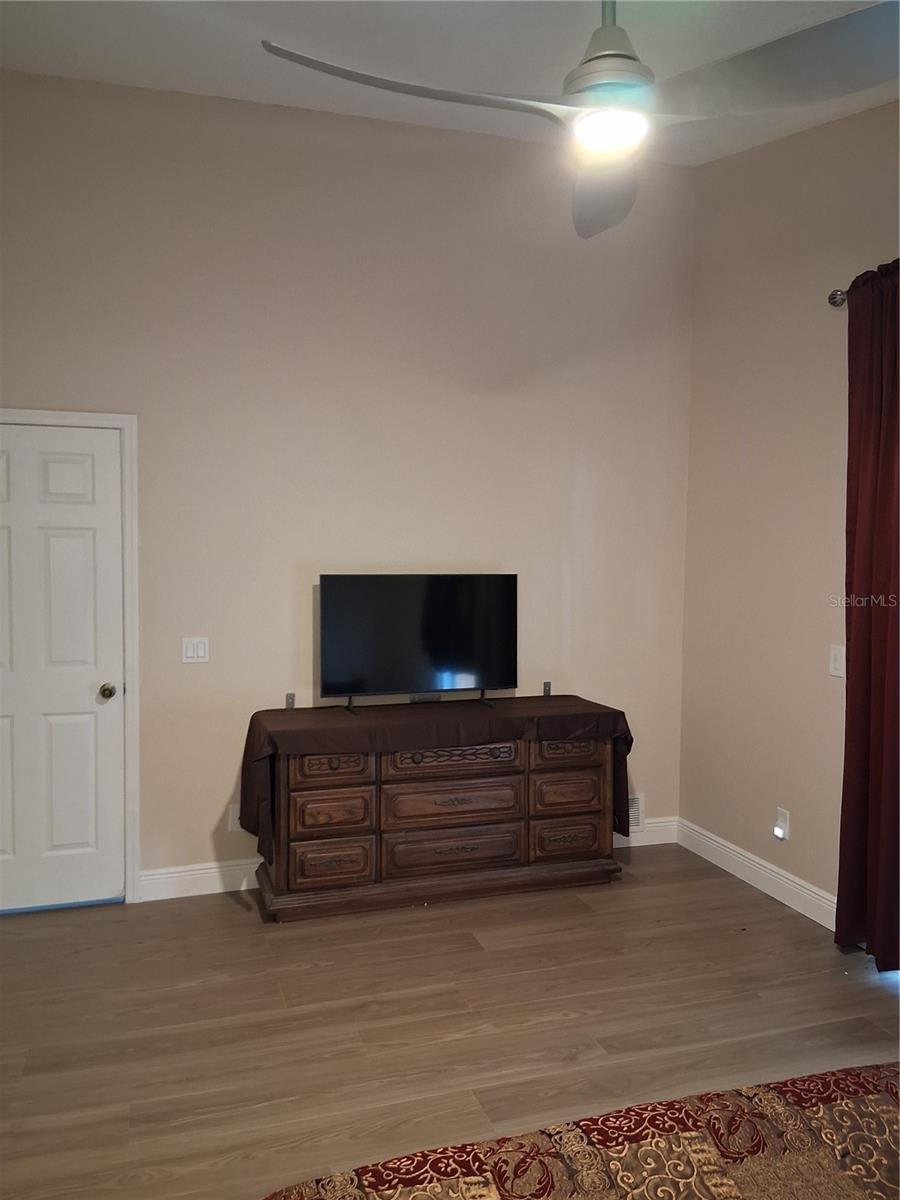 Image 15 of 30 For 11204 Elmfield Drive