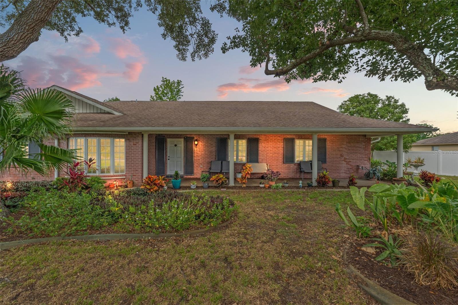 Image 12 of 43 For 10244 Horizon Drive