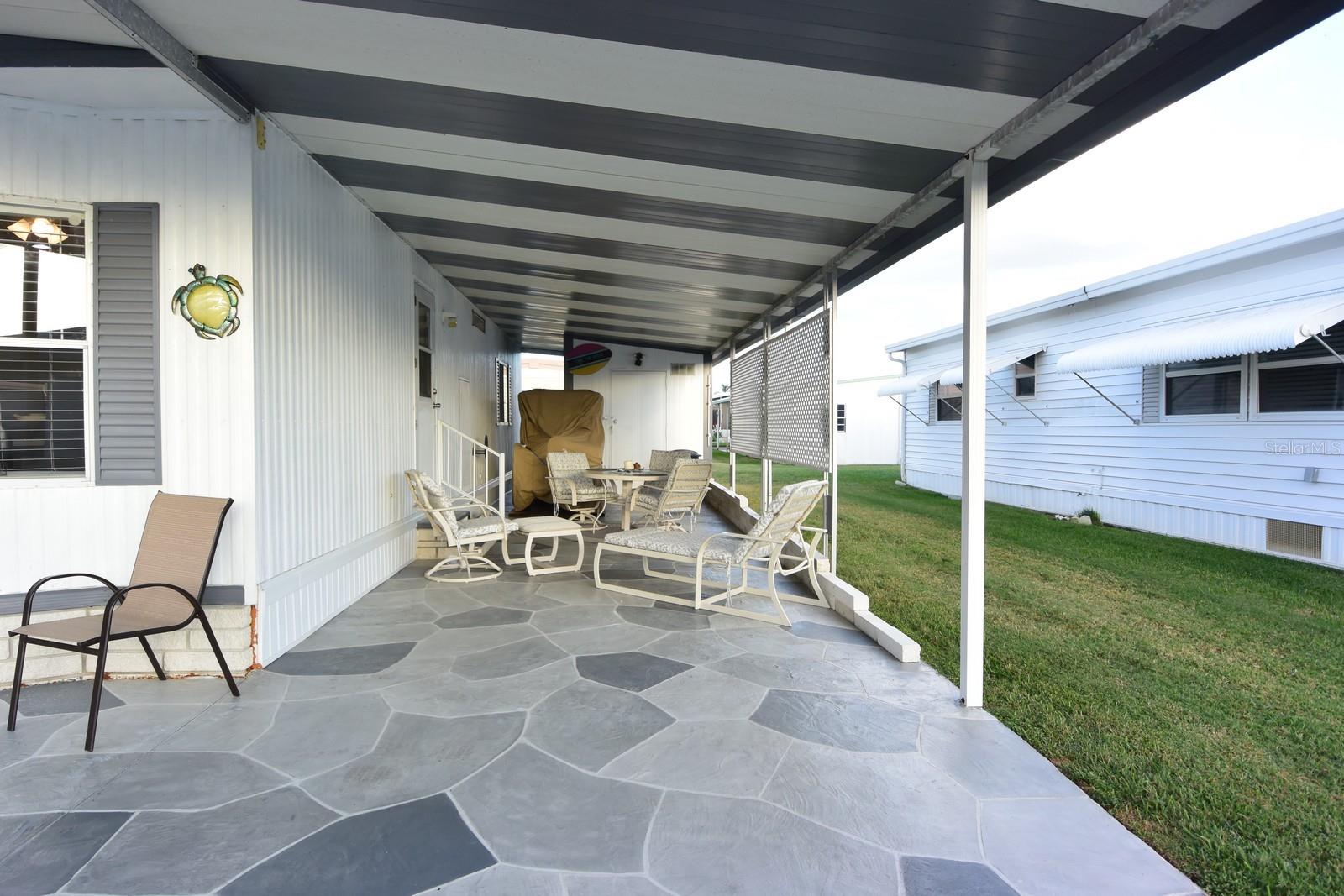 Image 10 of 39 For 2122 Waterview Drive