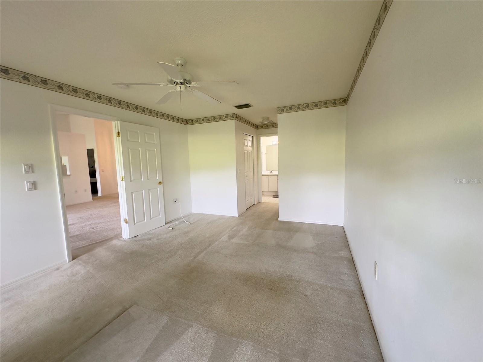 Image 14 of 55 For 11125 Sun Tree Road