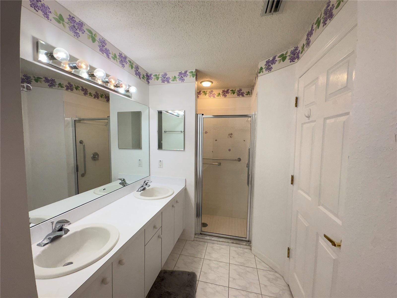 Image 27 of 55 For 11125 Sun Tree Road