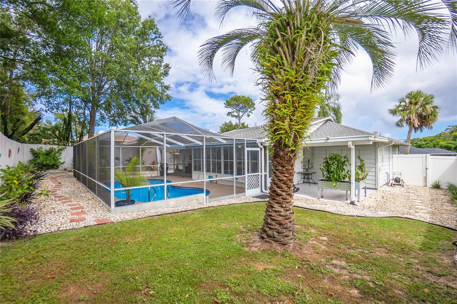 Image 32 of 36 For 729 Desota Avenue