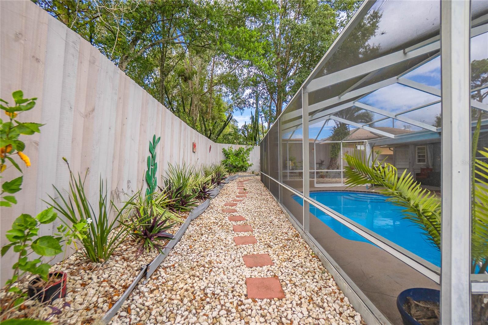 Image 33 of 36 For 729 Desota Avenue