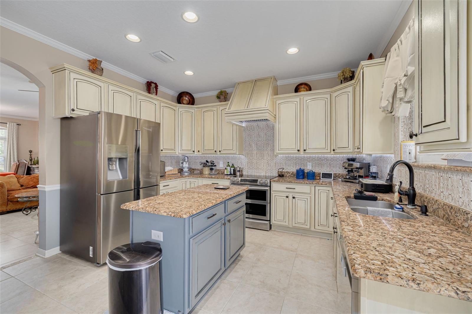 Image 13 of 58 For 2111 Colville Chase Drive