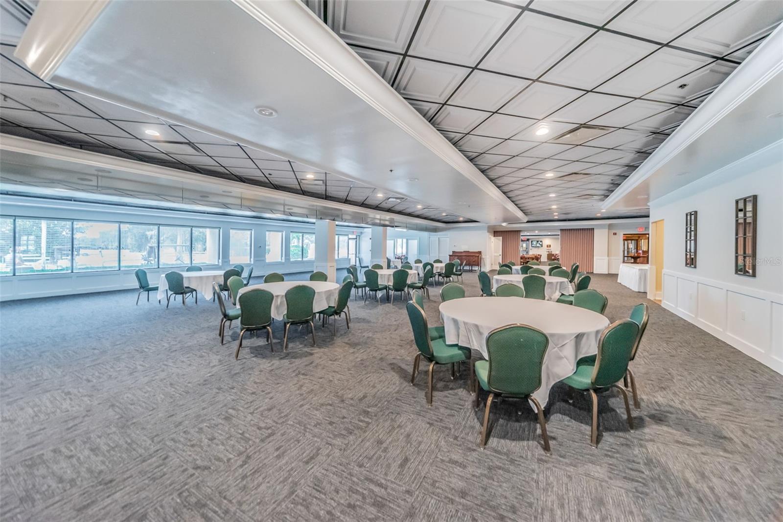 Image 44 of 56 For 3716 Trophy Boulevard 3716