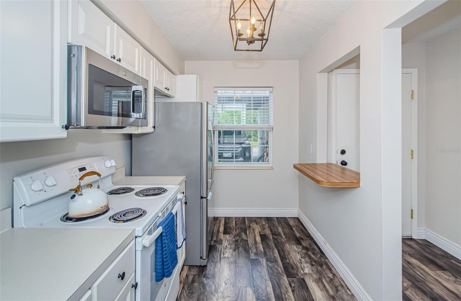 Image 5 of 56 For 3716 Trophy Boulevard 3716