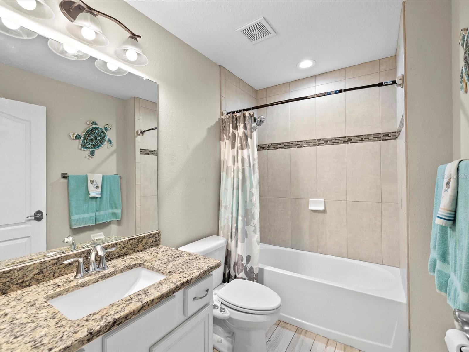 Listing photo id 23 for 9027 Mavis Road