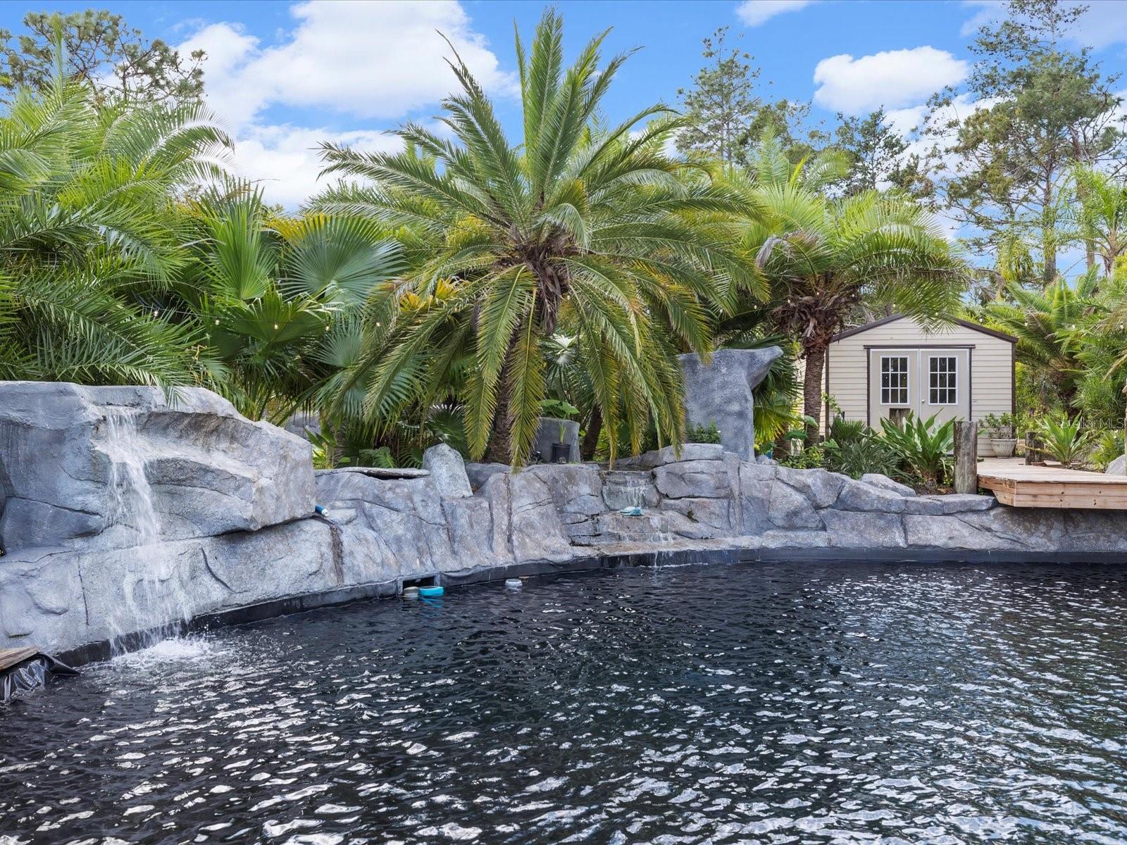 Listing photo id 44 for 9027 Mavis Road