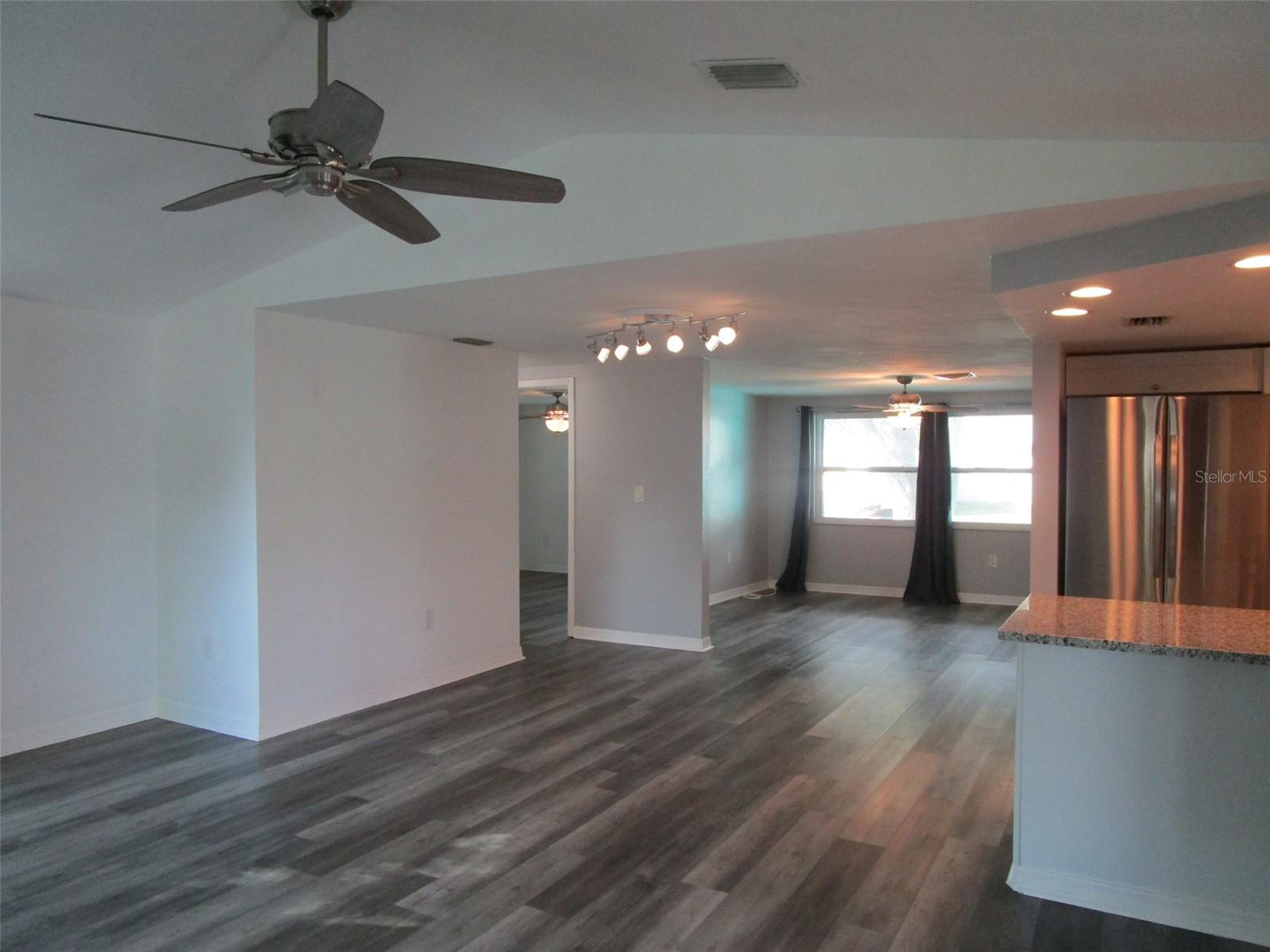 Image 20 of 38 For 7226 San Moritz Drive