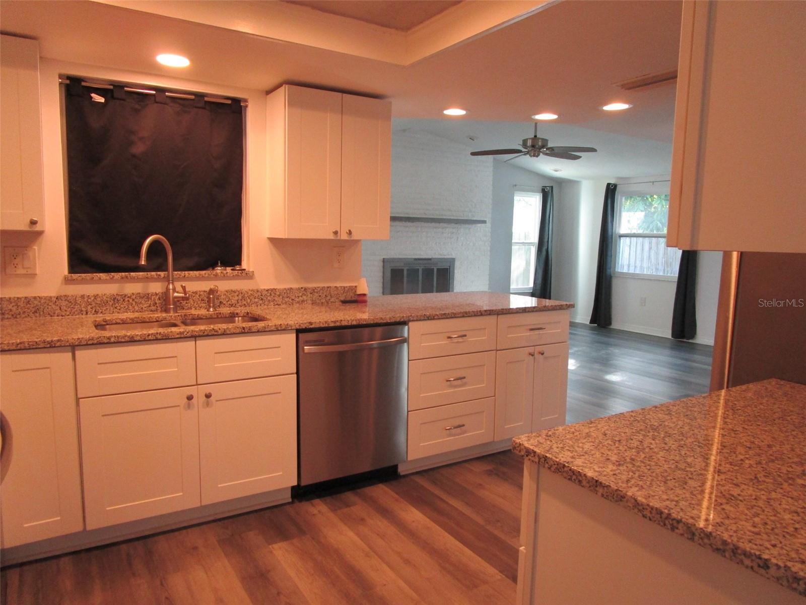 Image 7 of 38 For 7226 San Moritz Drive