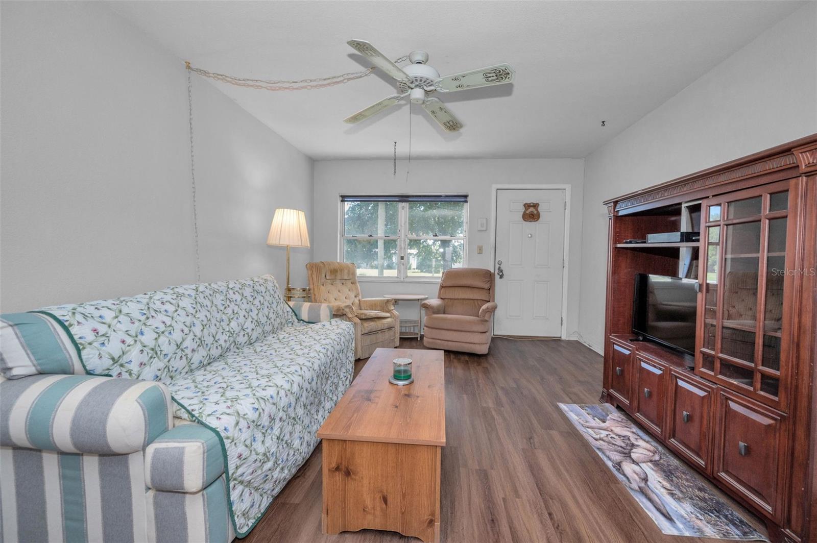 Image 11 of 47 For 5155 9th Avenue N 104