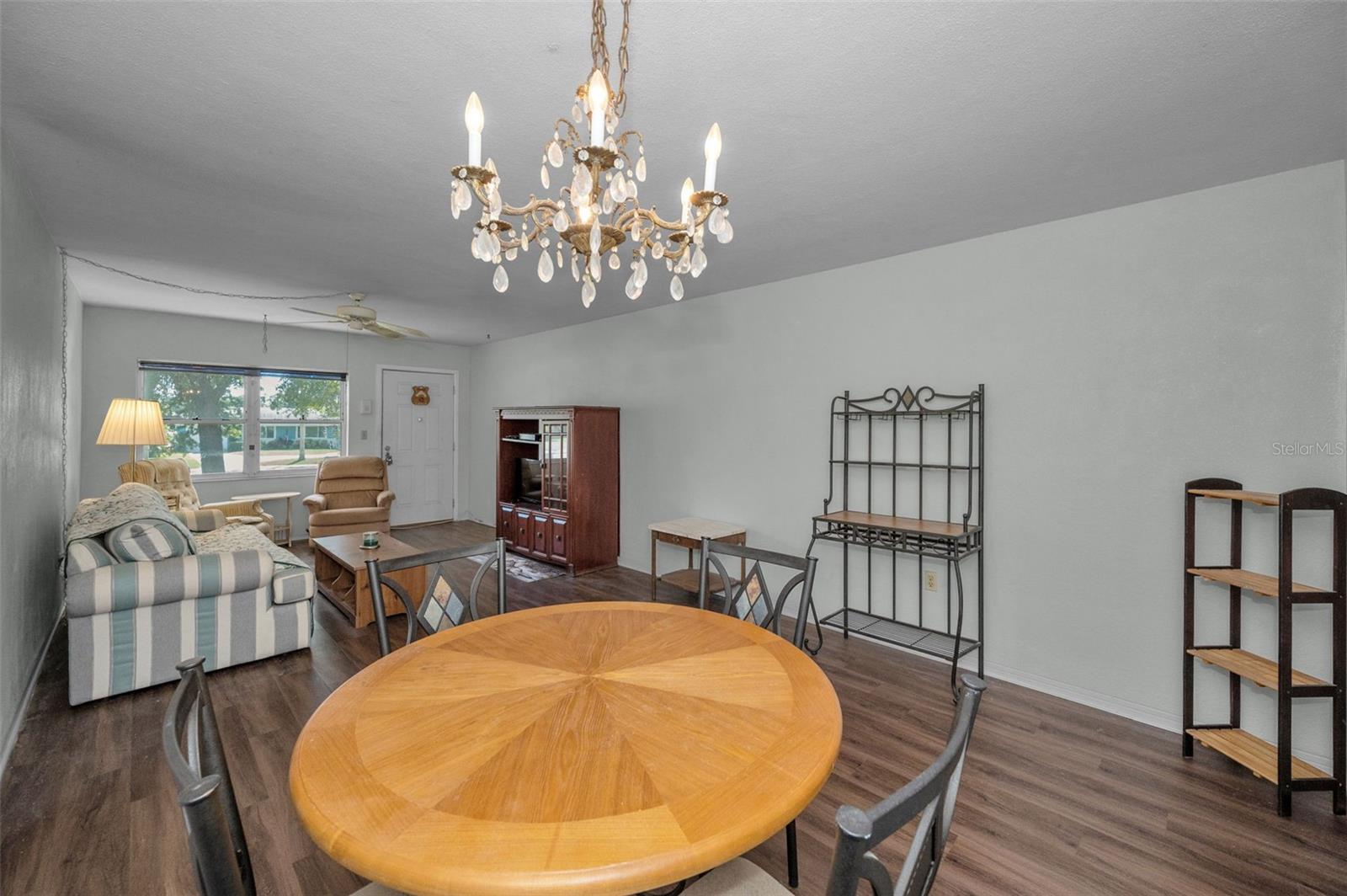 Image 14 of 47 For 5155 9th Avenue N 104
