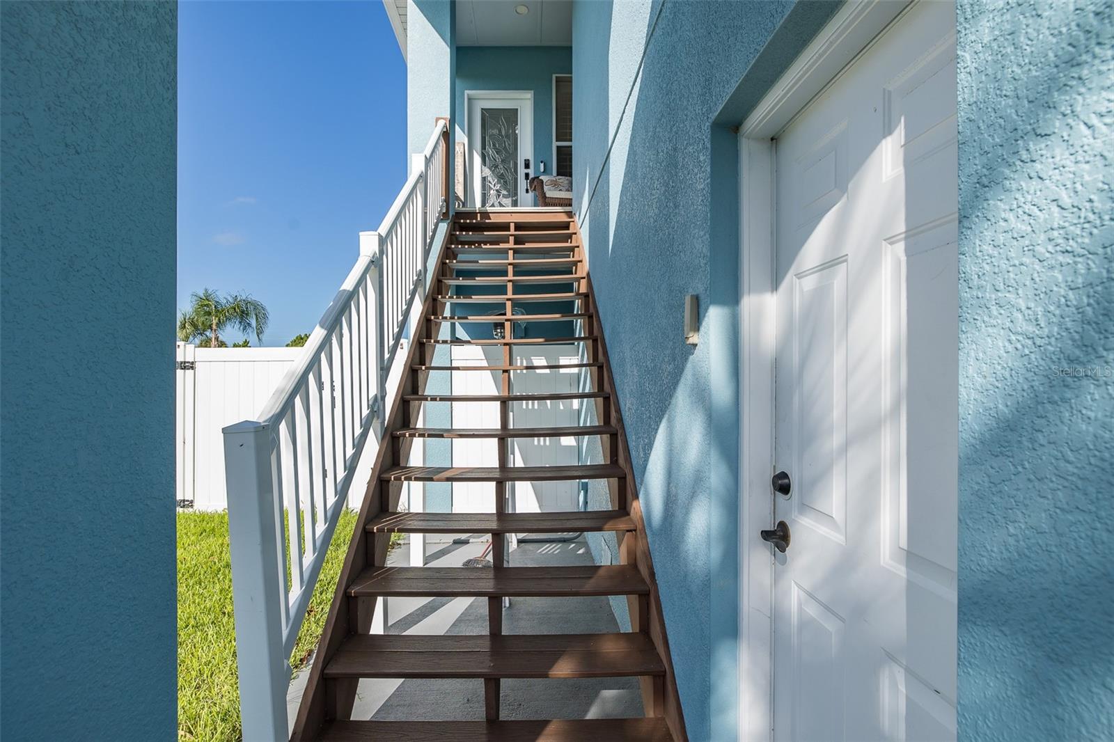 Image 19 of 98 For 3271 Hibiscus Drive