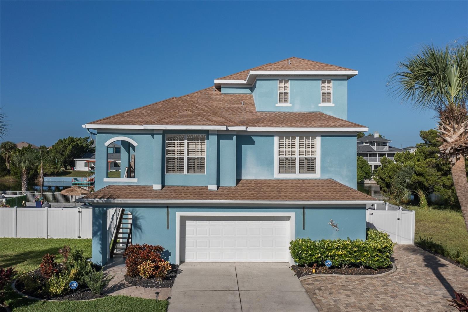 Image 2 of 98 For 3271 Hibiscus Drive