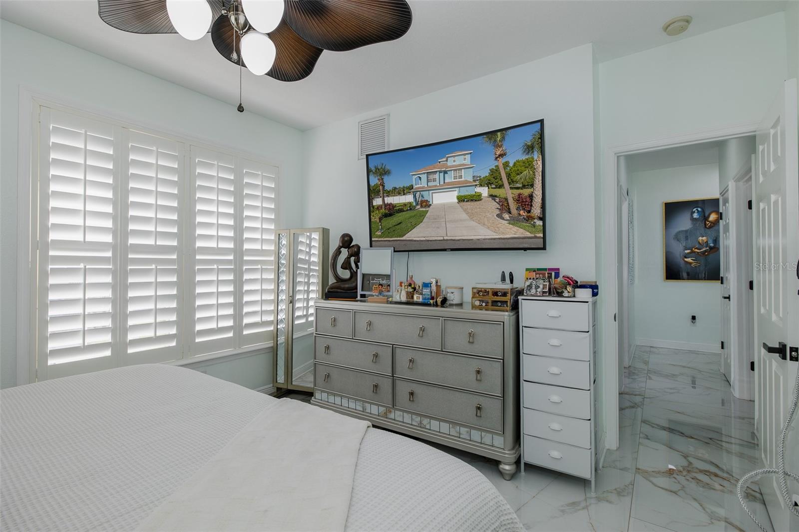 Image 61 of 98 For 3271 Hibiscus Drive