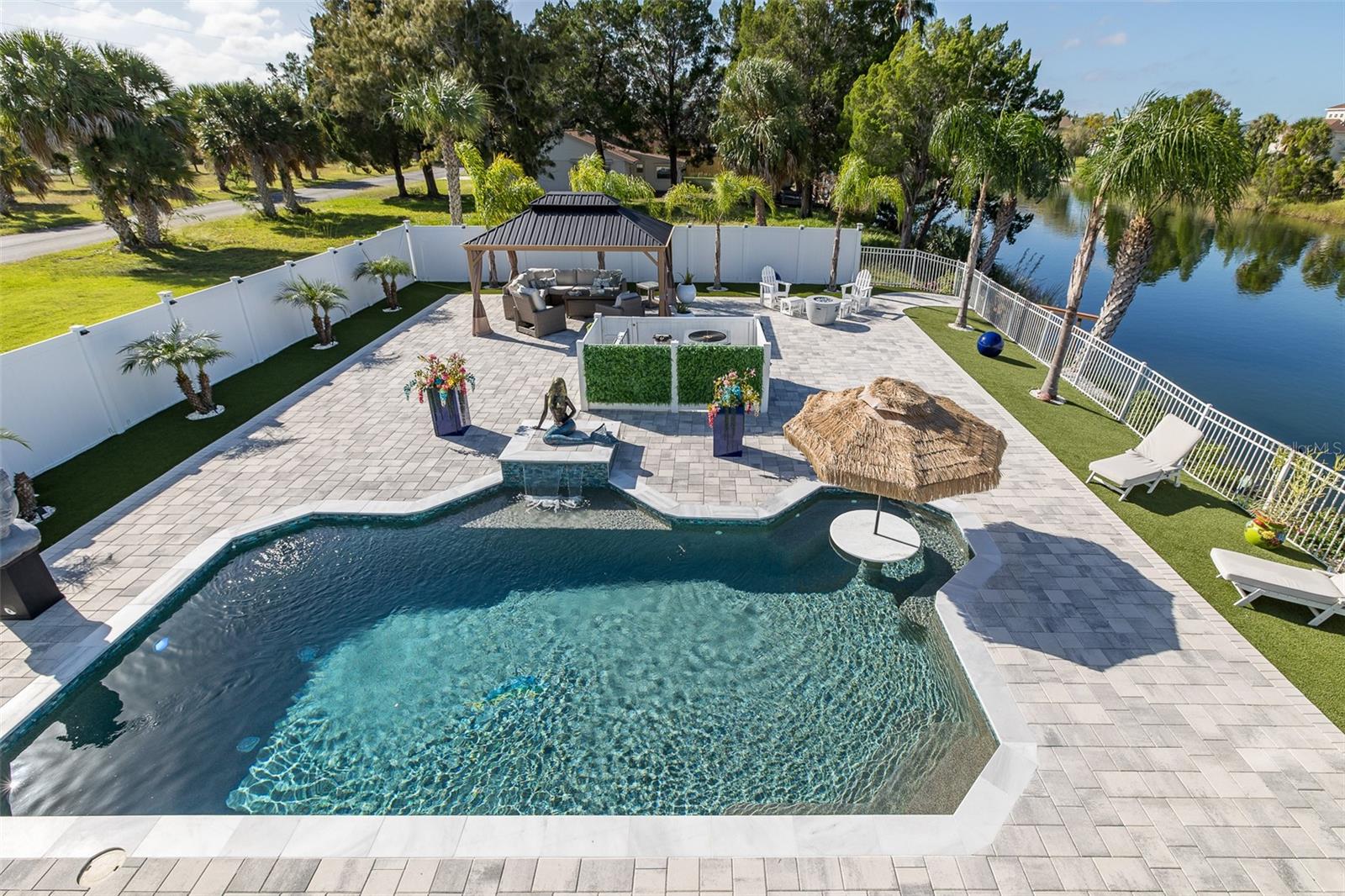 Image 7 of 98 For 3271 Hibiscus Drive