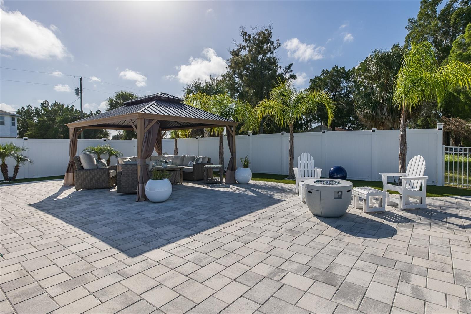 Image 81 of 98 For 3271 Hibiscus Drive